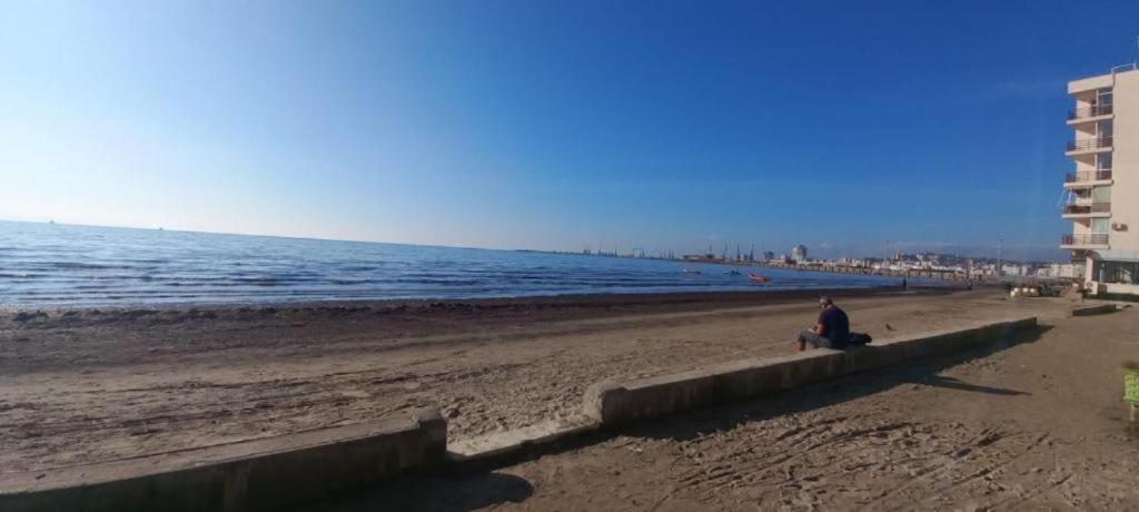 Gold Key Apartments, Durres Beach Екстер'єр фото