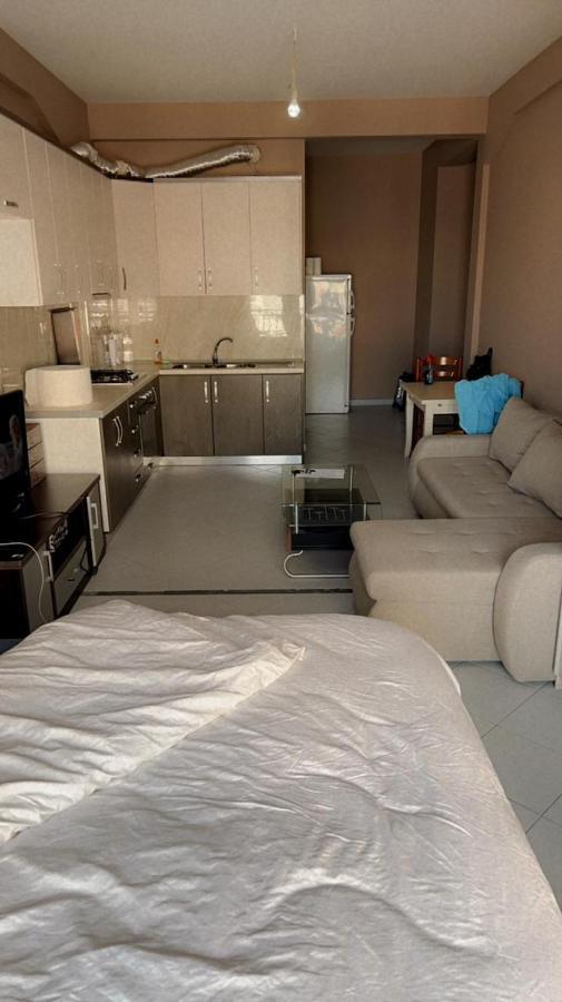 Gold Key Apartments, Durres Beach Екстер'єр фото