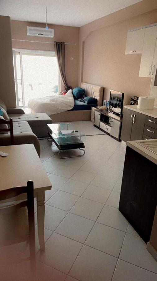 Gold Key Apartments, Durres Beach Екстер'єр фото