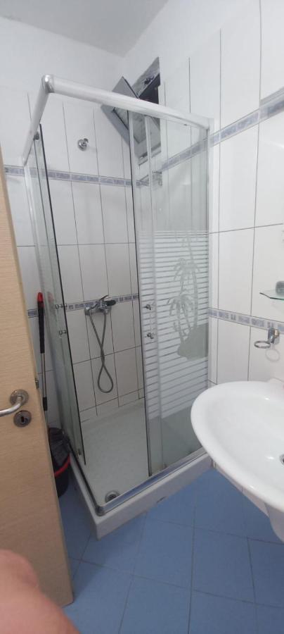 Gold Key Apartments, Durres Beach Екстер'єр фото