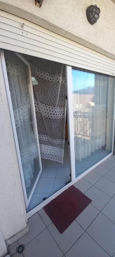Gold Key Apartments, Durres Beach Екстер'єр фото