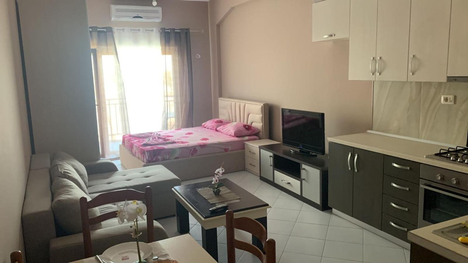Gold Key Apartments, Durres Beach Екстер'єр фото